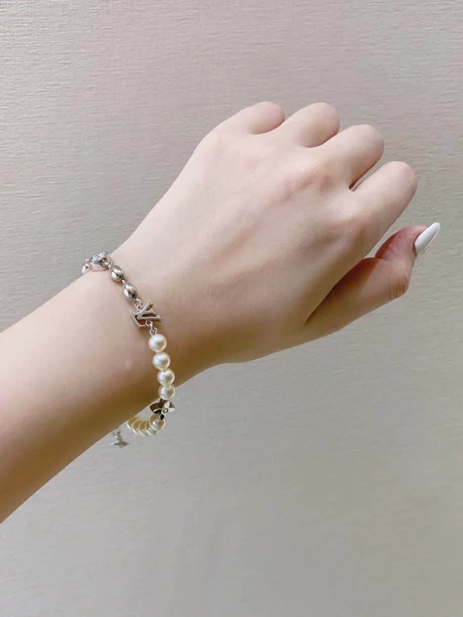 Louis Vuitton Pearl Bracelet